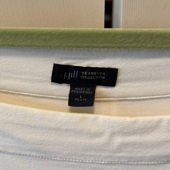 J. Jill Short Sleeve Top with Shoulder Detail - Picture 2 of 4